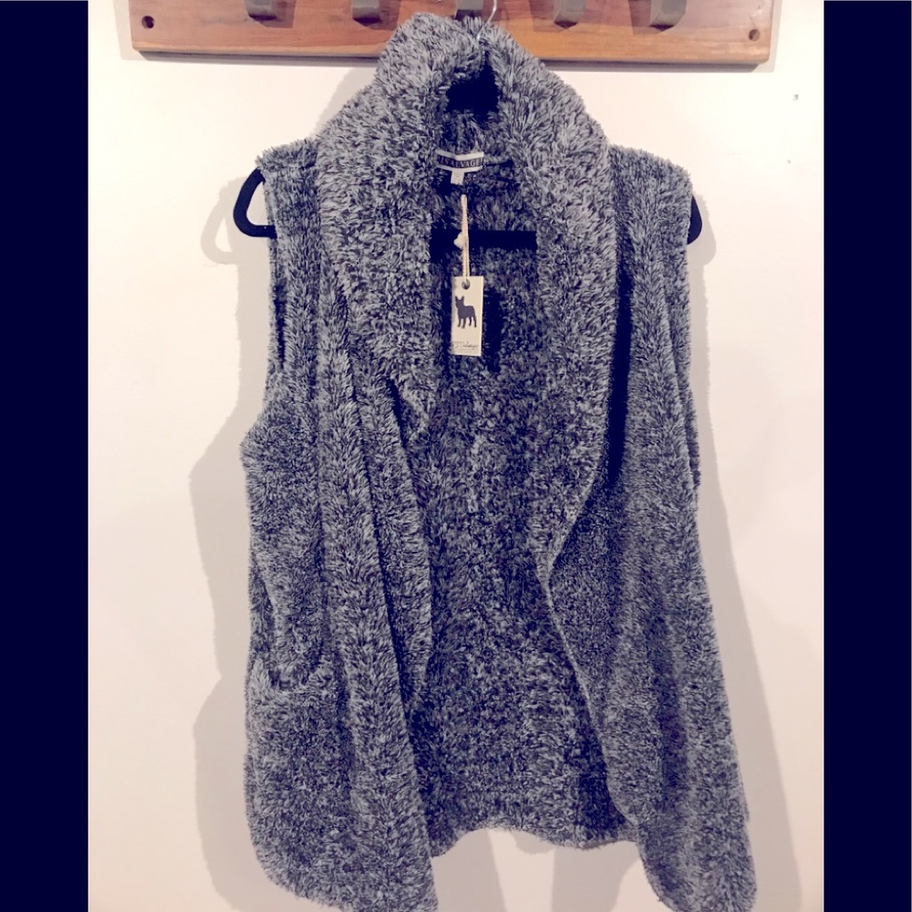 PJ Salvage fluffy vest with pockets